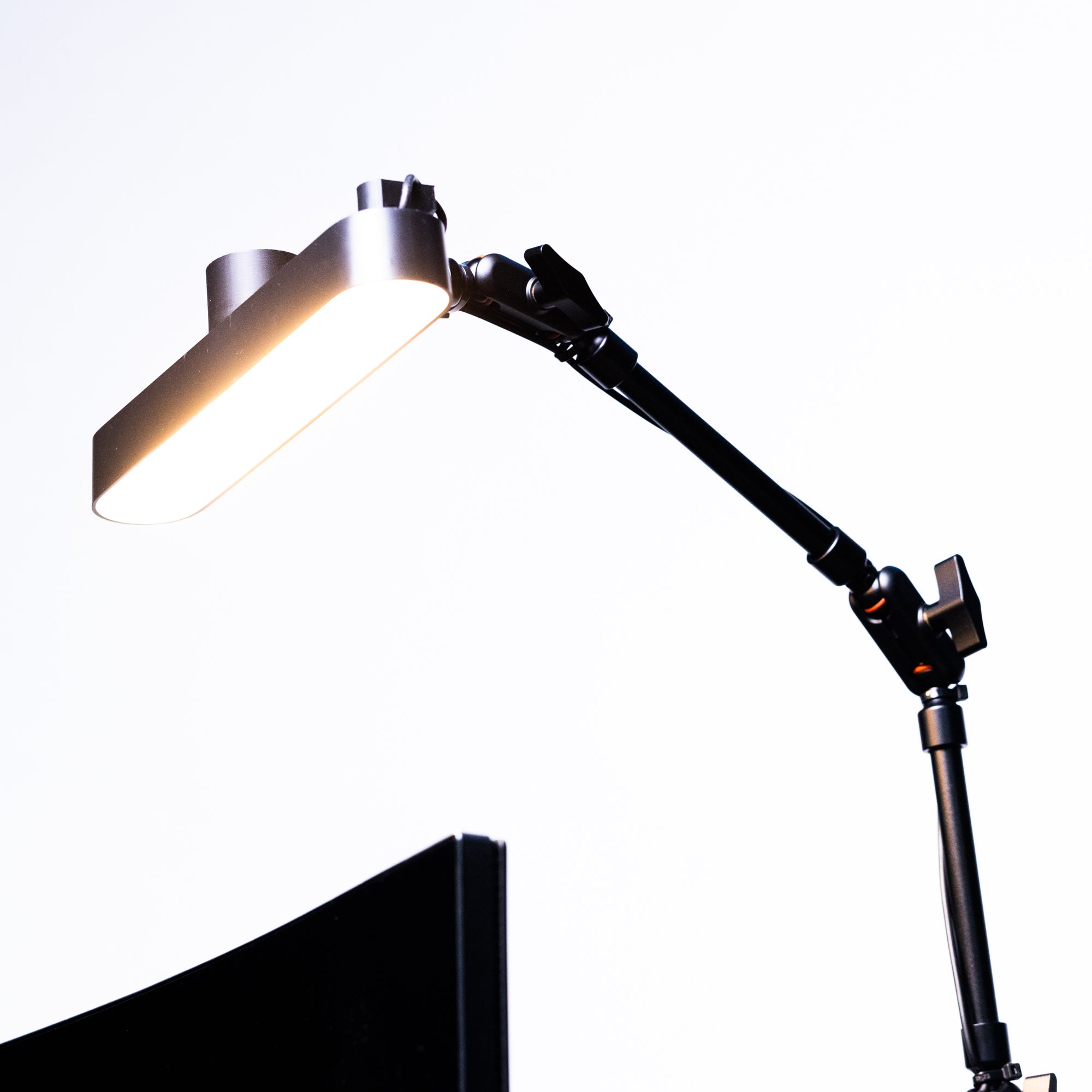 Hue Play Bar 32" Premium Aluminum Metal Mount - MA-32H PRE-ORDER