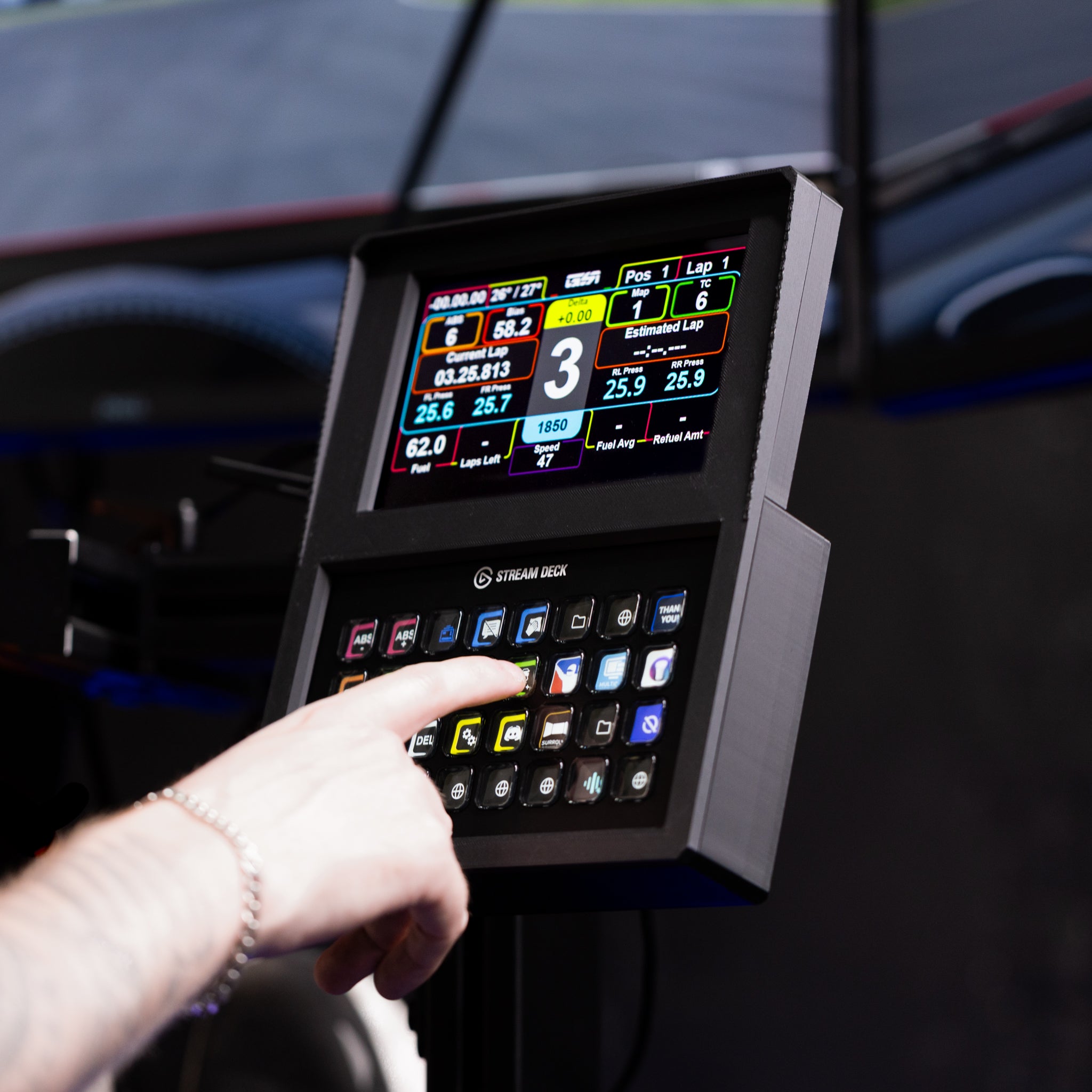 6.8 Inch Touchscreen Stream Deck XL Combo Racing Dashboard for Sim Racing Rig