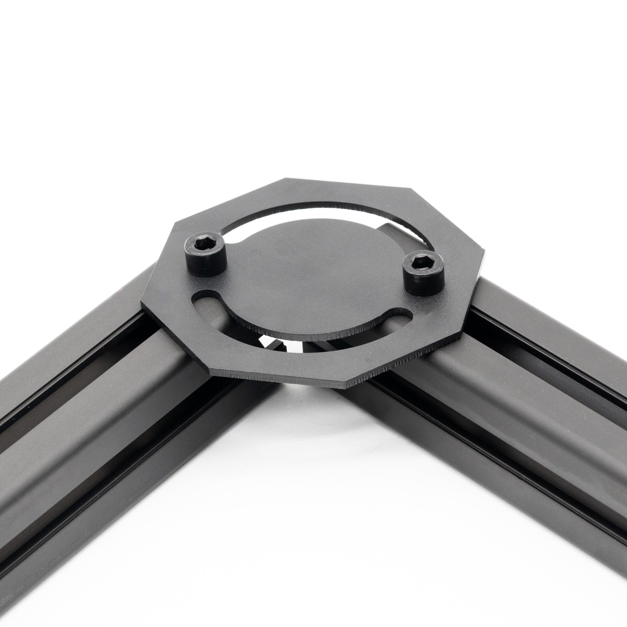 Flat adjustment bracket mounted on 4040 profile