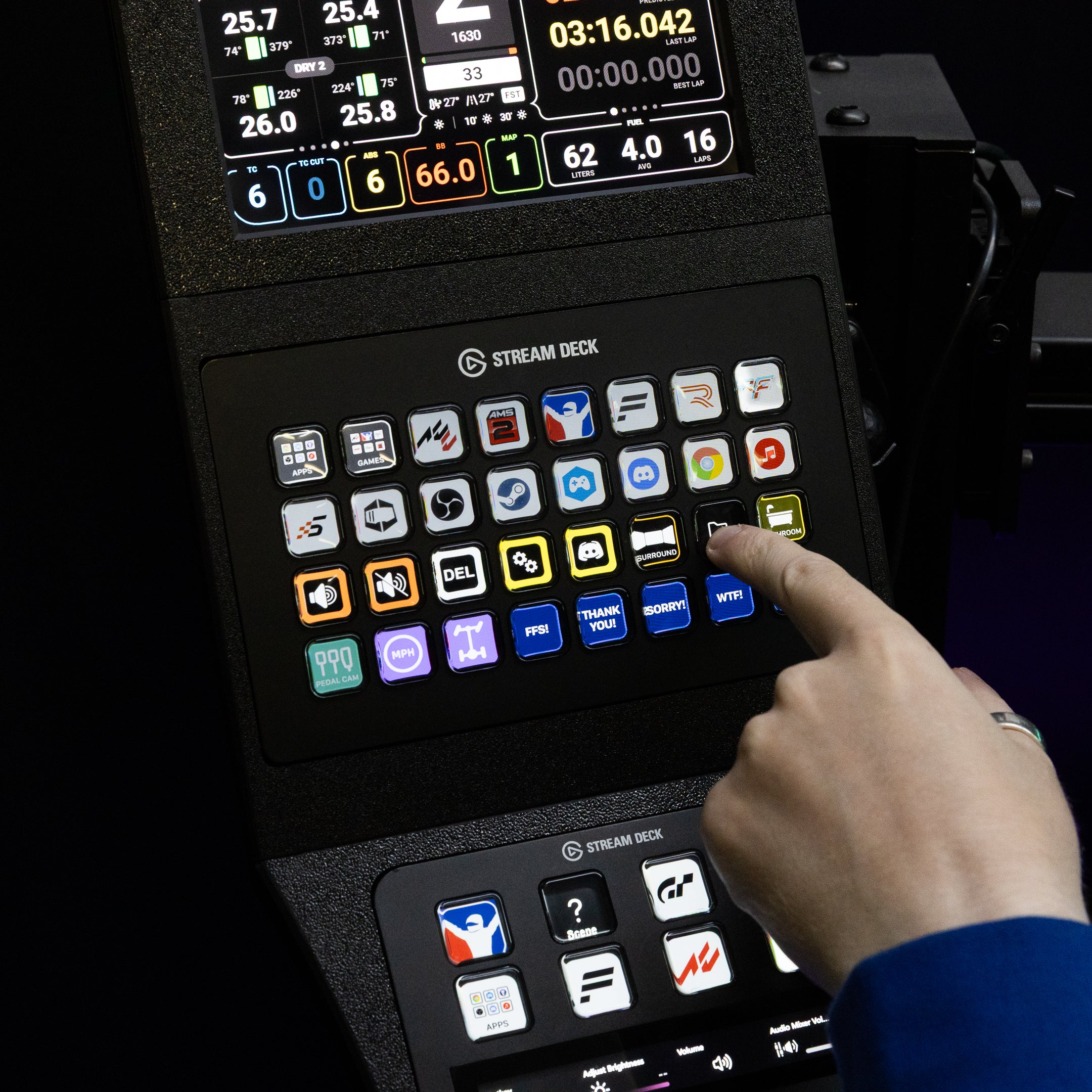 6.8 Inch Touchscreen with Stream Deck XL and Plus Triple Mount