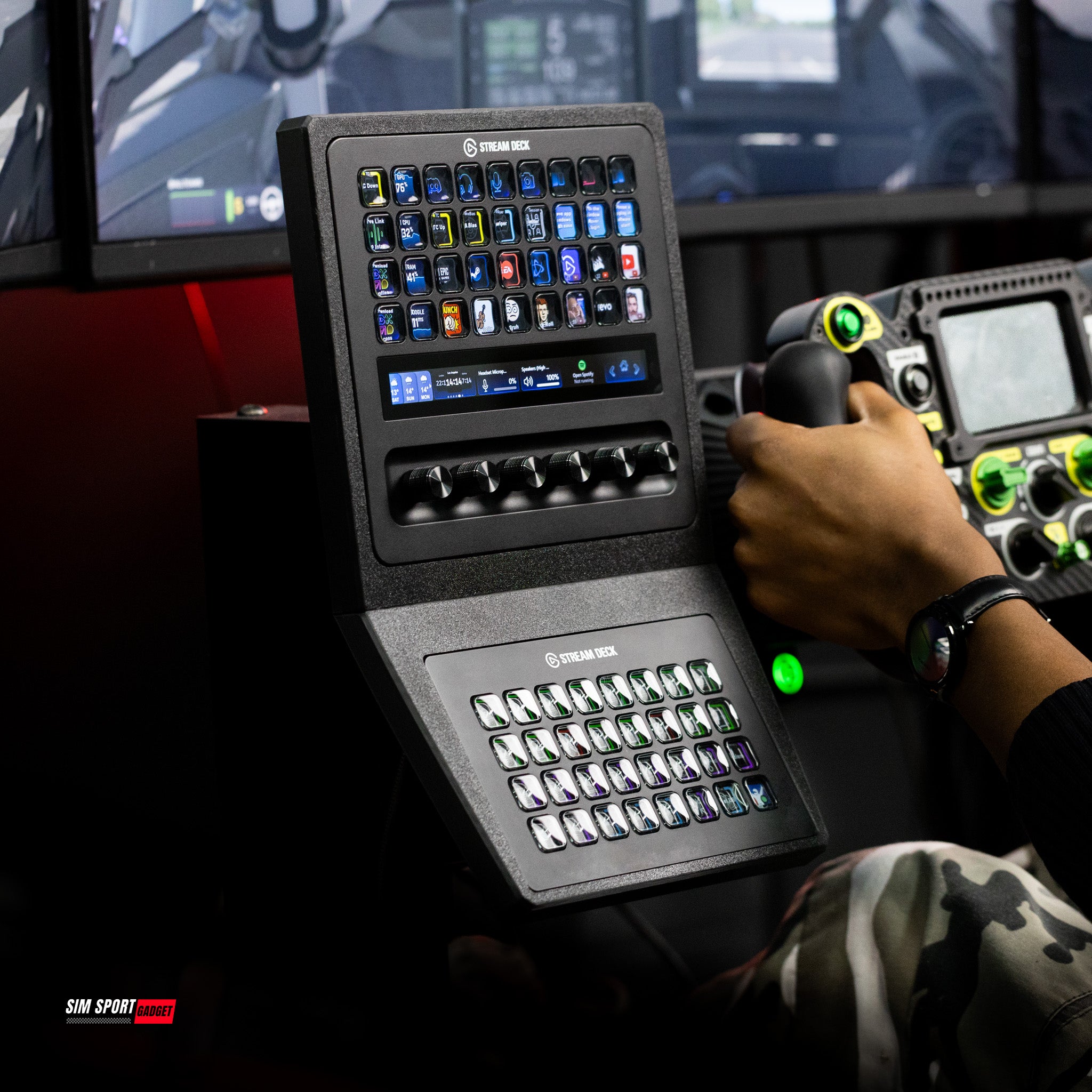 Stream Deck + XL and XL Combo Mount