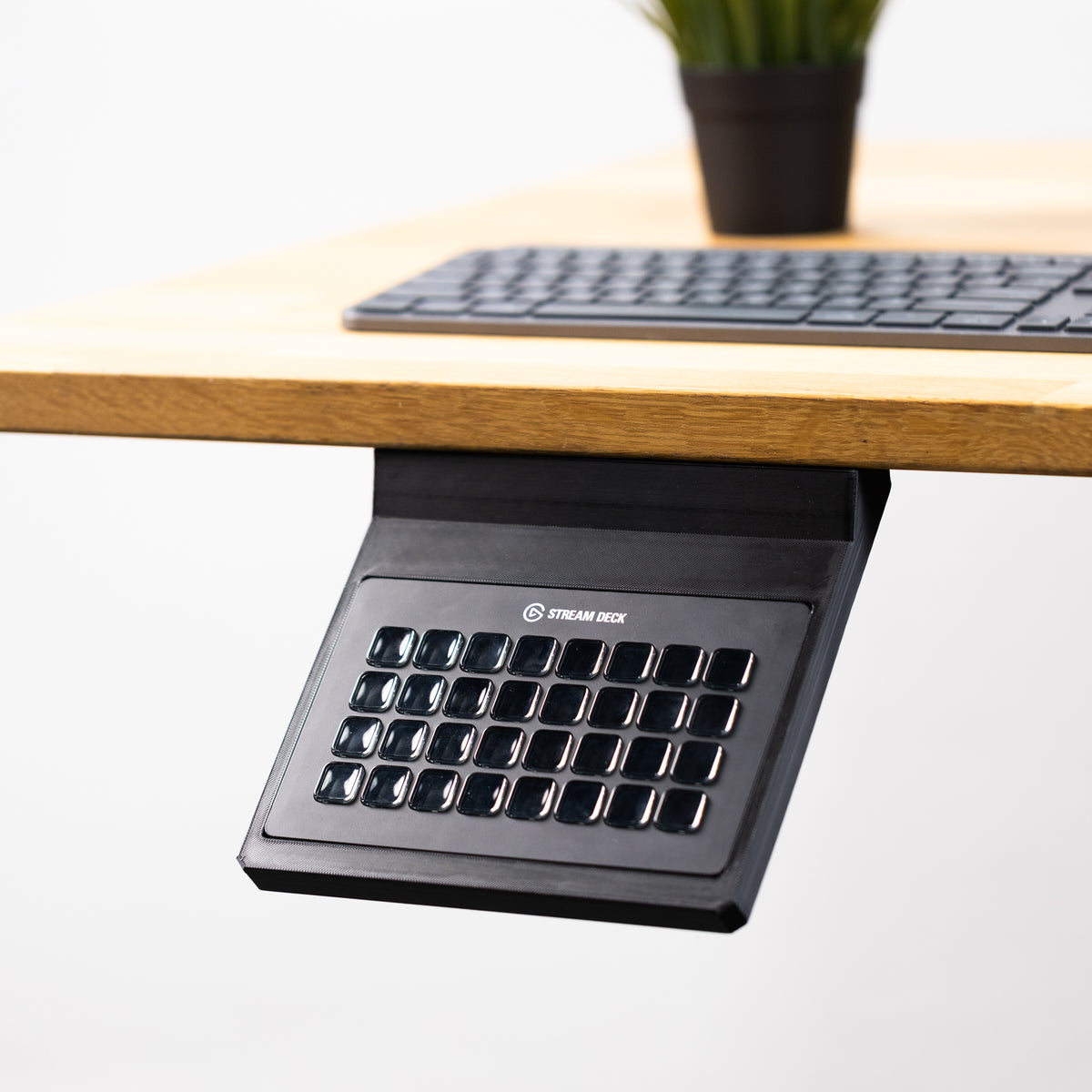 Stream Deck XL Desk Mount – SimSportGadget